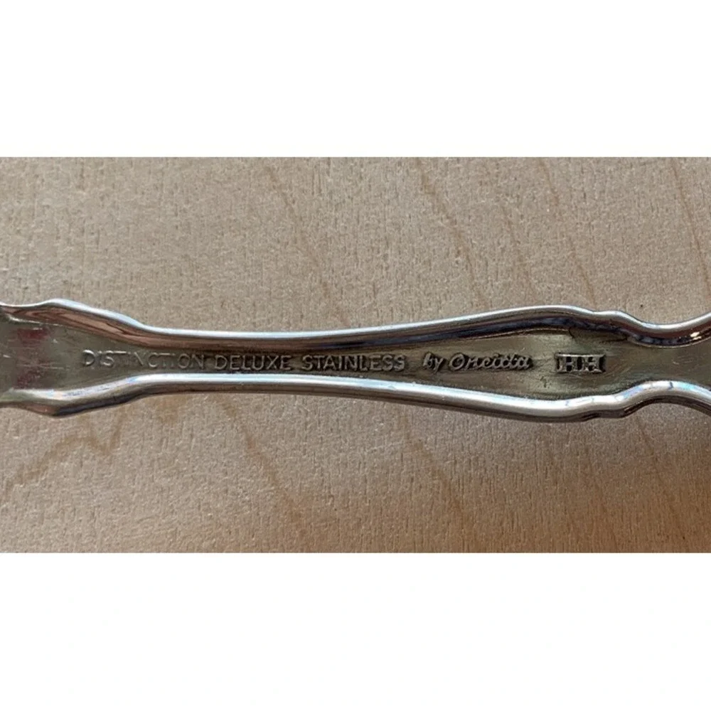 Oneida Valerie Flatware Dinner Knife LOT of 6 Stainless Distinction Deluxe